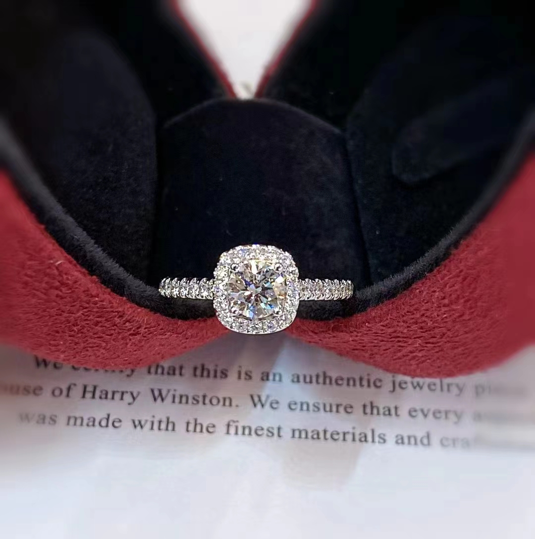 Handmade Jewelry vs Mass-Produced Jewelry